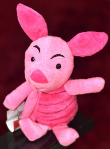Boneka Piglet - Pooh.